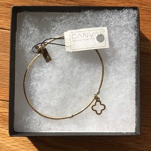 Bangle bracelet with charm by Canvas